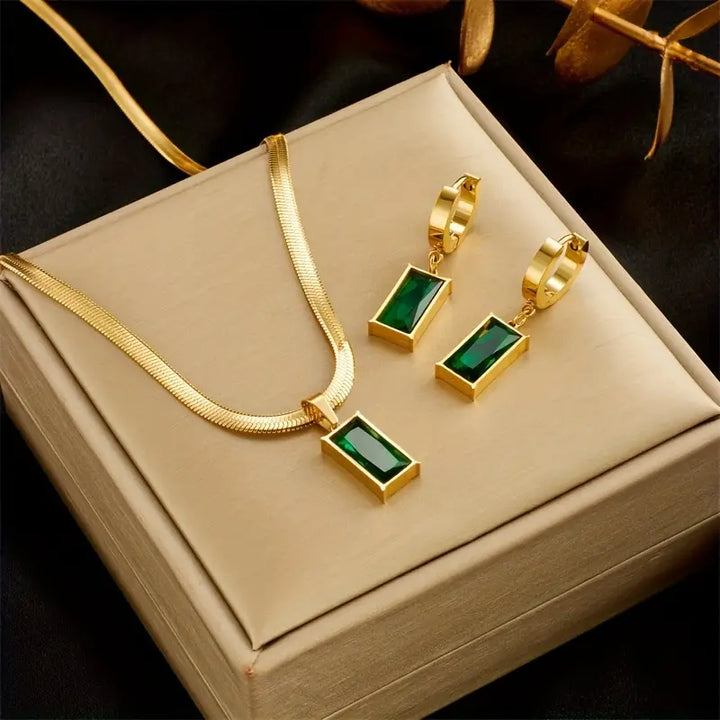 Elegante Iselotte Verdain gouden sieradenset