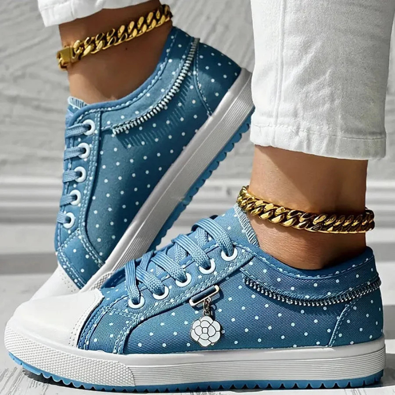 CARO | ELEGANTE DAMEN-SNEAKER MET FLORELE DETAILS