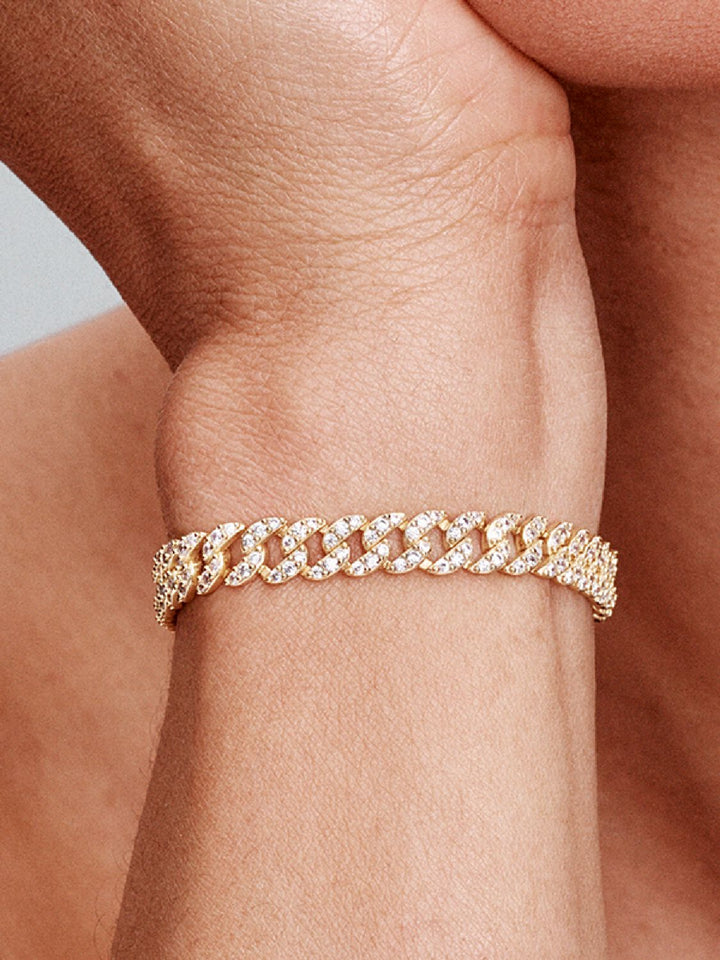 Tijdloze gouden cubaanse armband met pavé