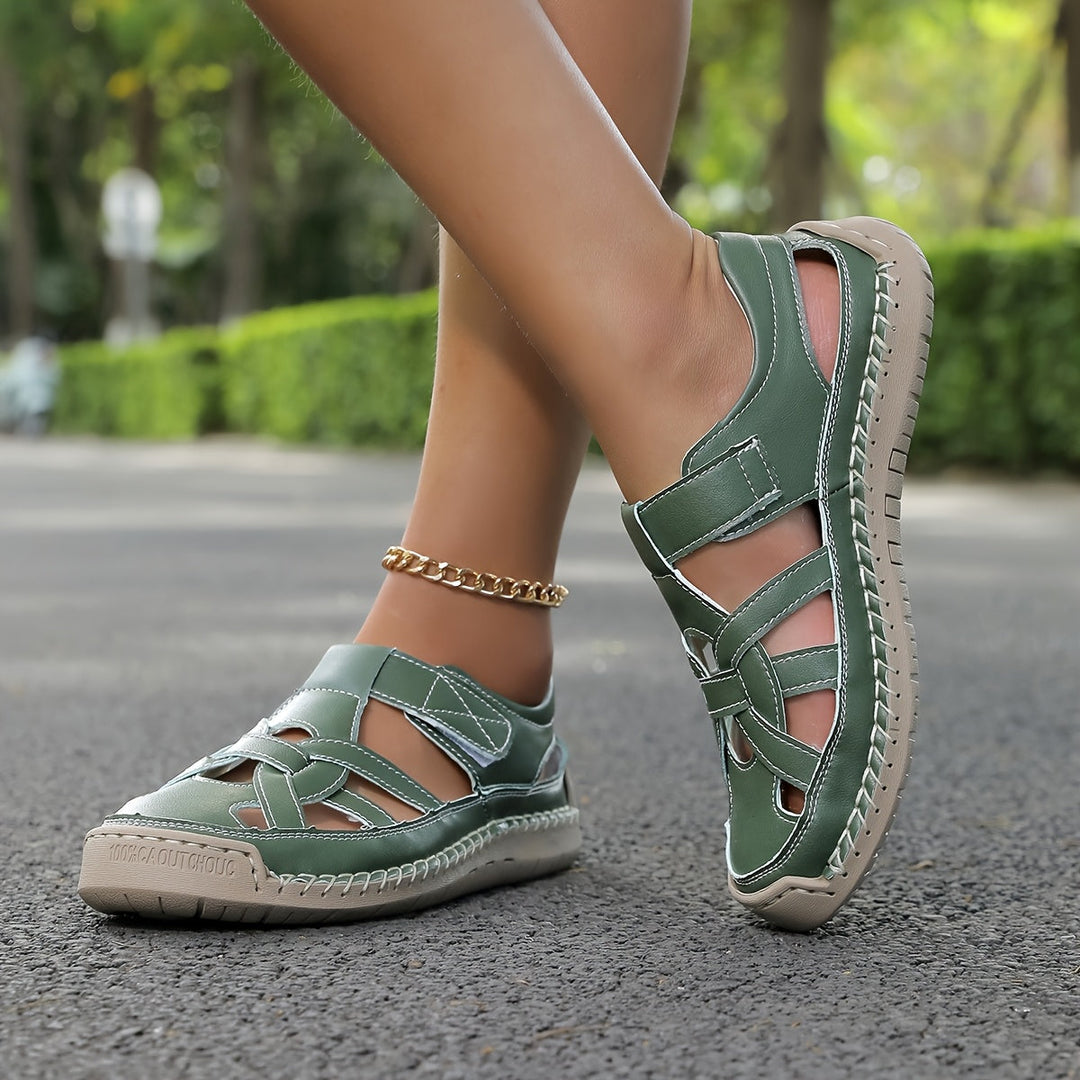 Sola - Lichte zomersandalen