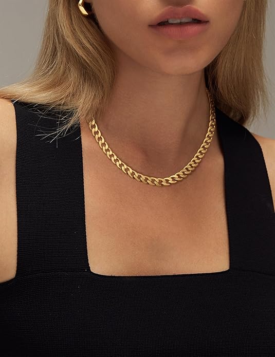 Verfijnde en massieve gouden ketting met Cubaanse schakels