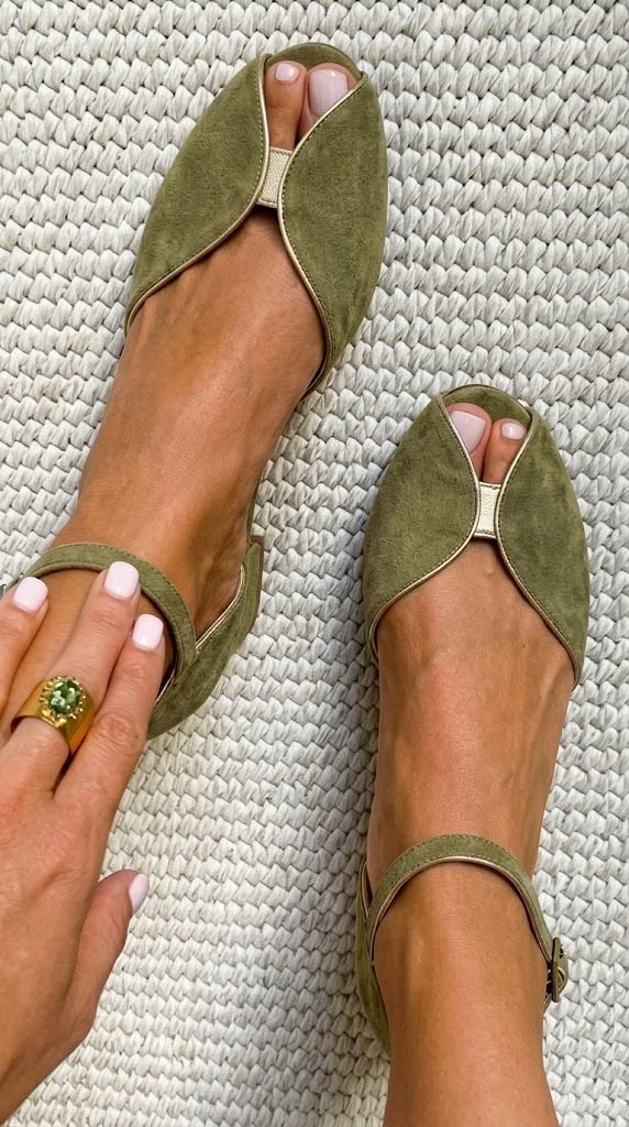 Olivia | Stijlvolle Saliegroene Sandalen