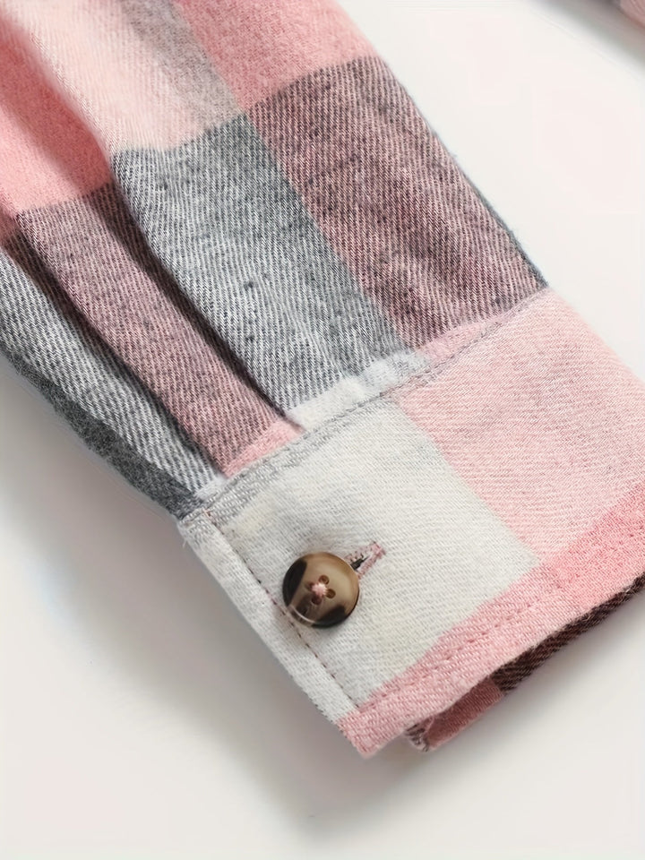 Elena | Geruite overshirt met knopen