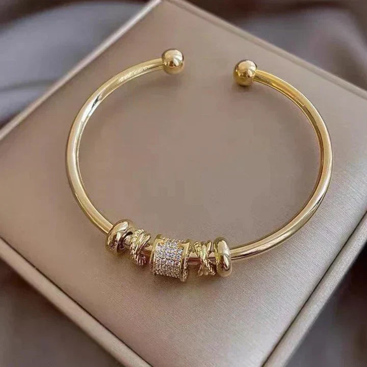 Luna | Elegante verstelbare armband met verfijnde gouden bedels
