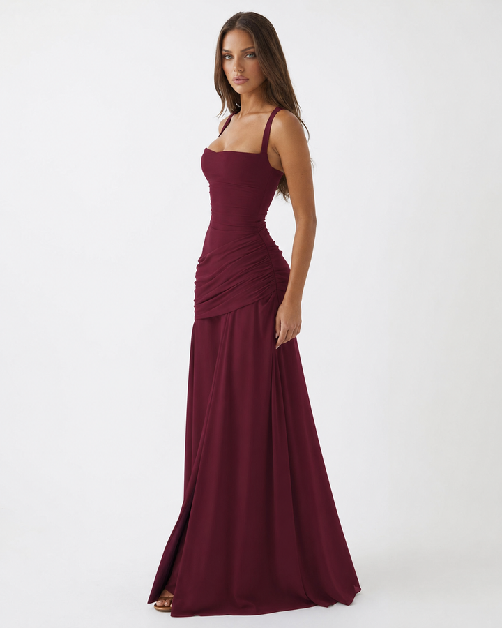 ENIE | Maxidress met Geraffineerde Hoekige Halslijn