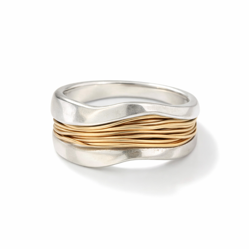Intrecciato - Zilveren ring met gouden draad