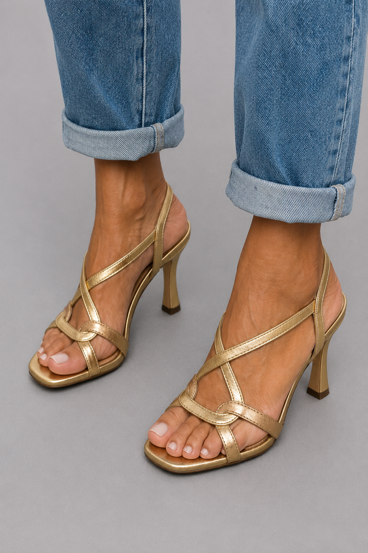 Elisabetta | Gouden Zomer Sandalen voor een Vleugje Magie