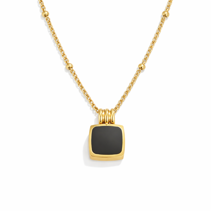 Collier Lucia met zwarte hanger