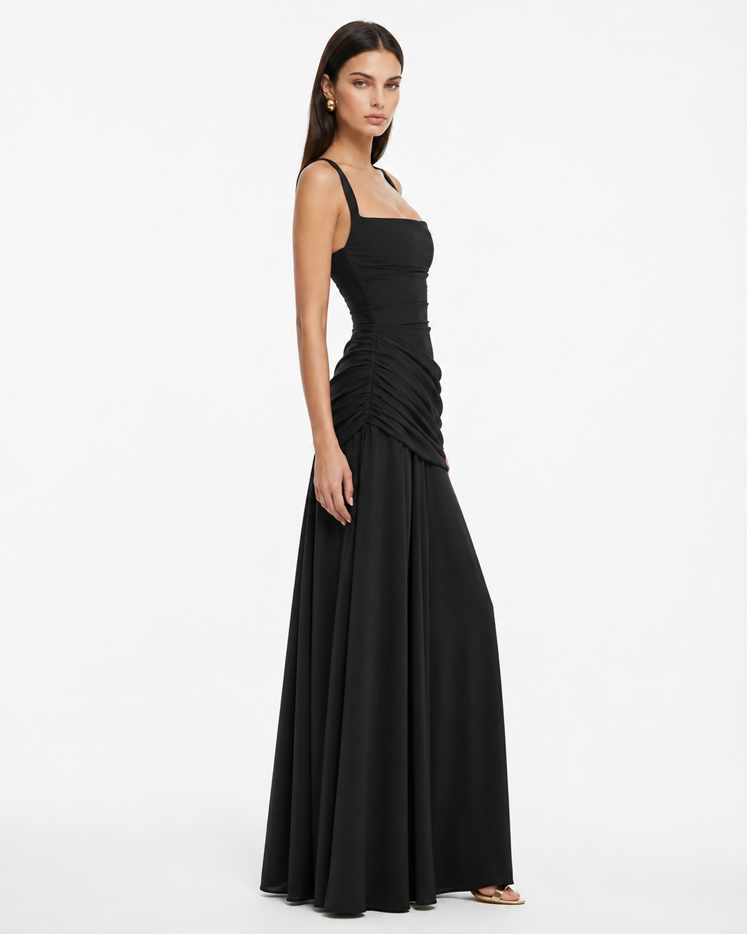 ENIE | Maxidress met Geraffineerde Hoekige Halslijn