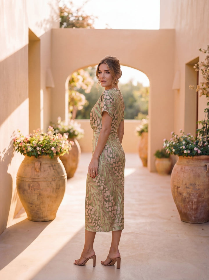 Giulia™ | Elegante jurk van lichte en vloeiende stof