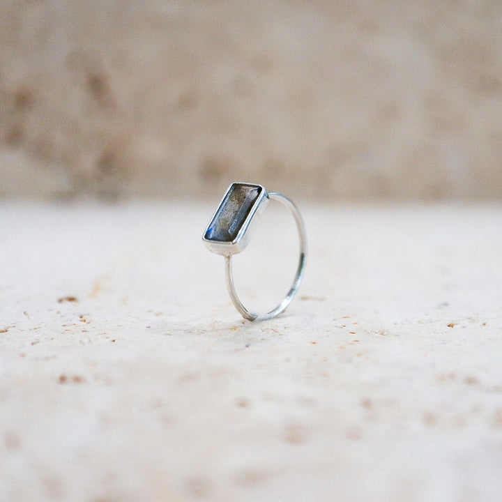 Labradoriet Ring vierkant van 925 Sterling Zilver blauw-groen