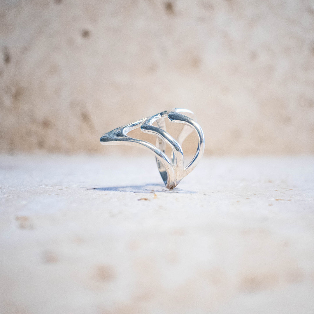 Asymmetrische zilveren ring van 925 sterling zilver – handgemaakt & massief