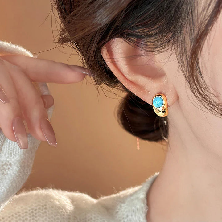 Tijdloze Turquoise Gebogen Koperen Oorbellen