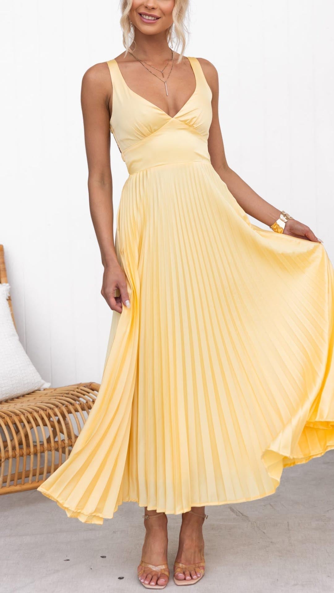 Malka™ | Maxi Plissé Jurk met V-hals