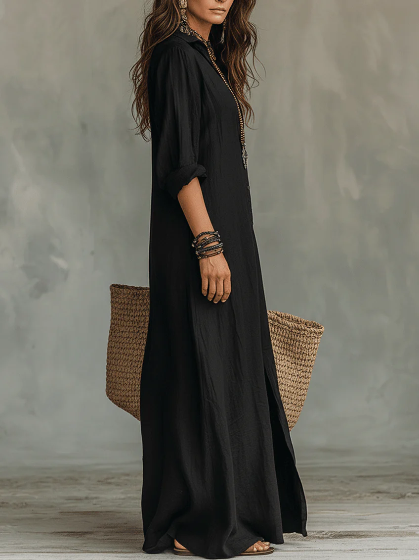Claudia • Lange zwarte jurk met knopen