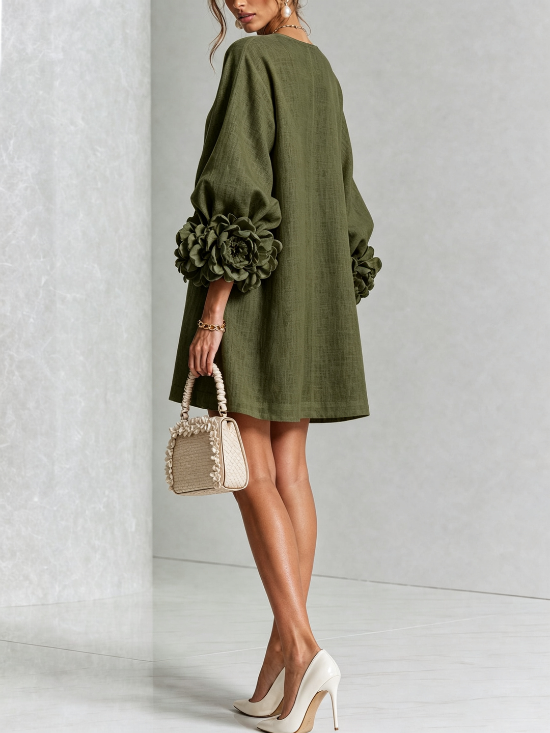 Lola | Mini-jurk met bloemenprint en knoopsluiting