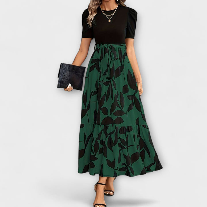 Luna - Zomerjurk met bloemenprint en ronde hals