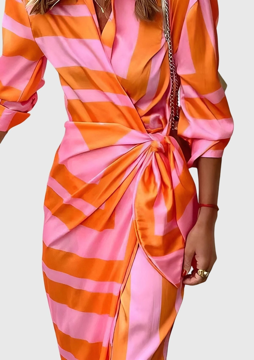 Everly | Elegante Wikkeldress met Print