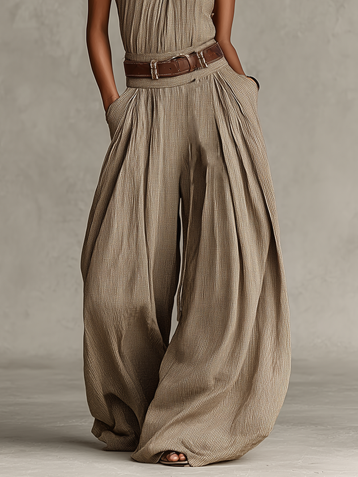 Dames Taupe Katoenmix Jumpsuit Met Halternek & Brede Pijpen, Tijdloze Boho-Elegante Stijl Jumpsuit (Zonder Riem) MDZ0940C3I