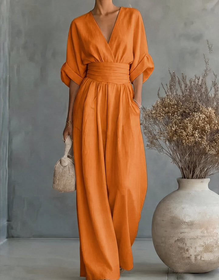 Daniela - Elegante mono met V-hals en brede pijpen