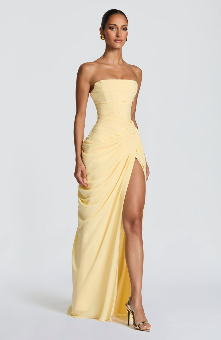 HANNAH | Elegante maxi-jurk met draperie en hoge split