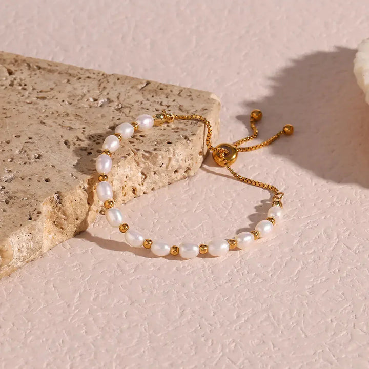 Elegante Parel en Gouden Armband