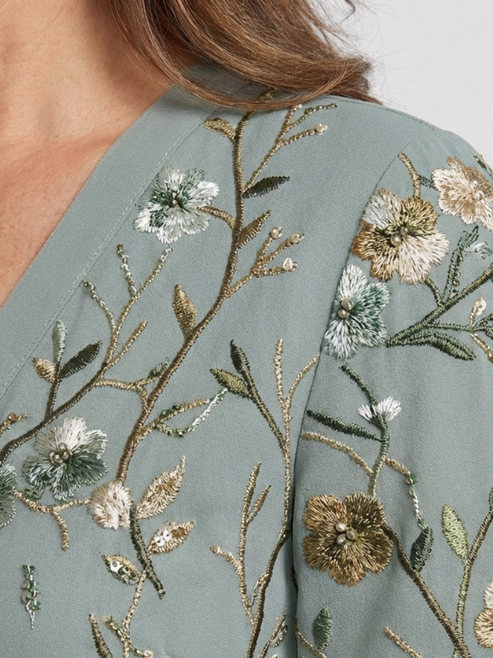 Evadne | Florale V-hals Maxi-jurk met korte mouwen