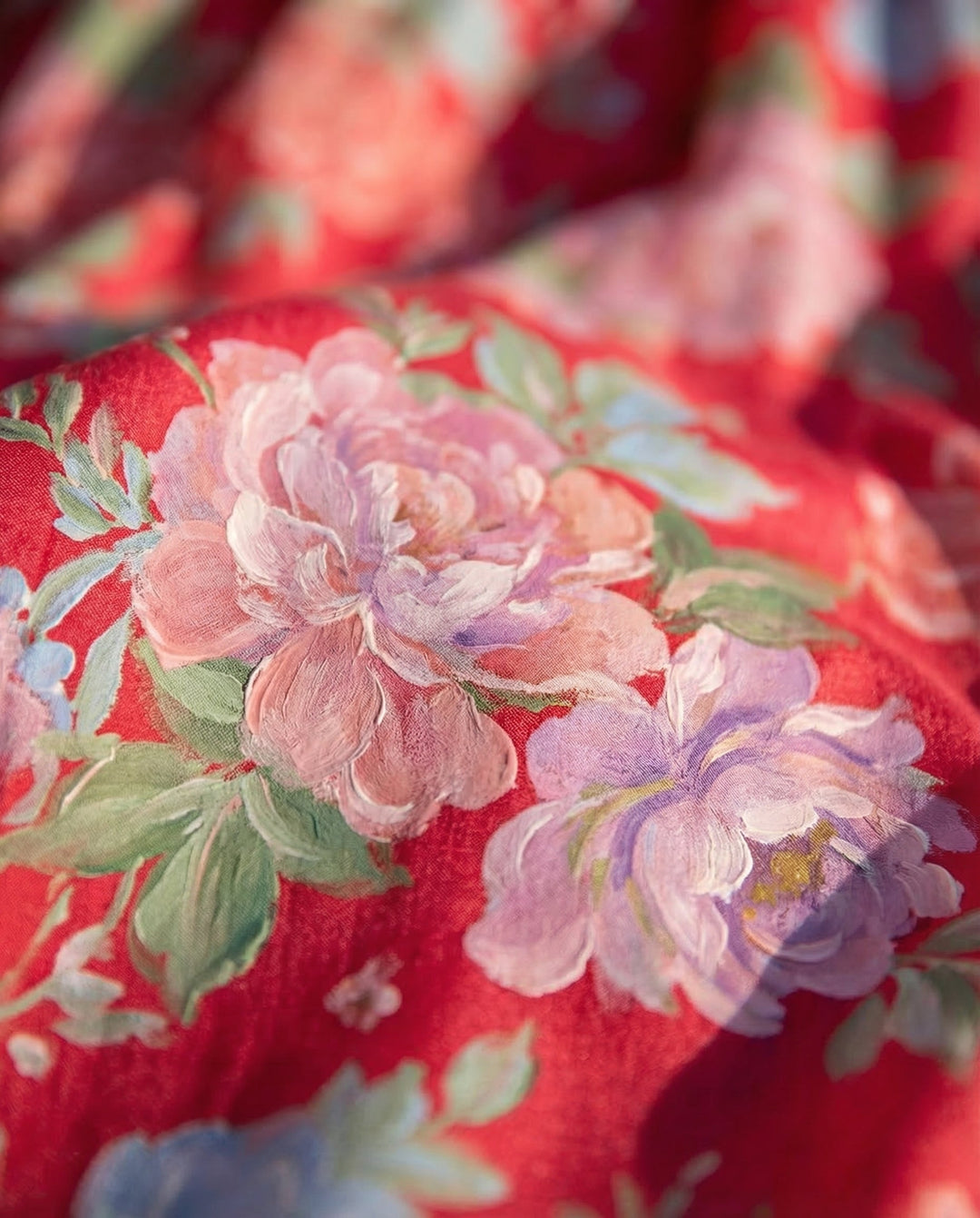 Minelda – Bloemenjurk met V-hals