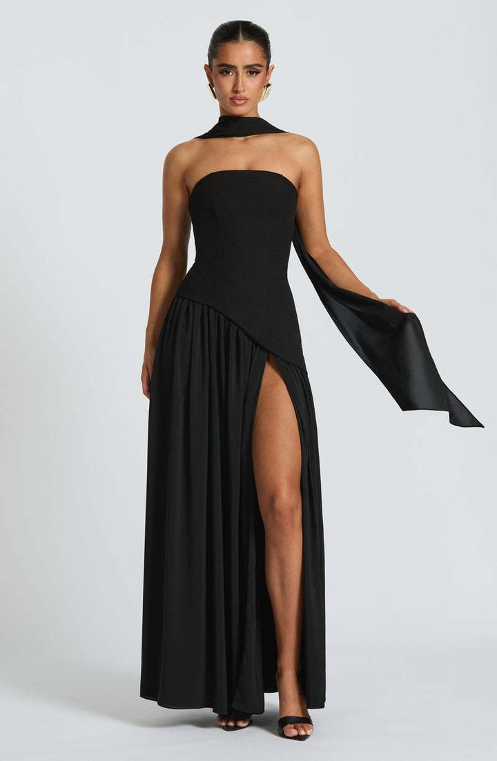 LINA | Strapless Maxidress met Hoge Split