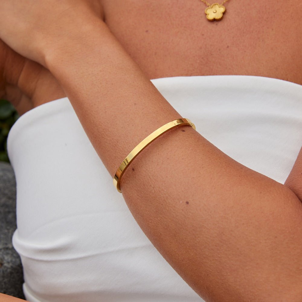 Gouden rigide armband Lilah