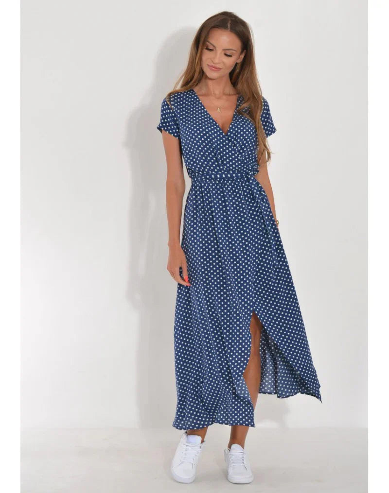 Giada™ | Elegante jurk met V-hals en aansluitende pasvorm