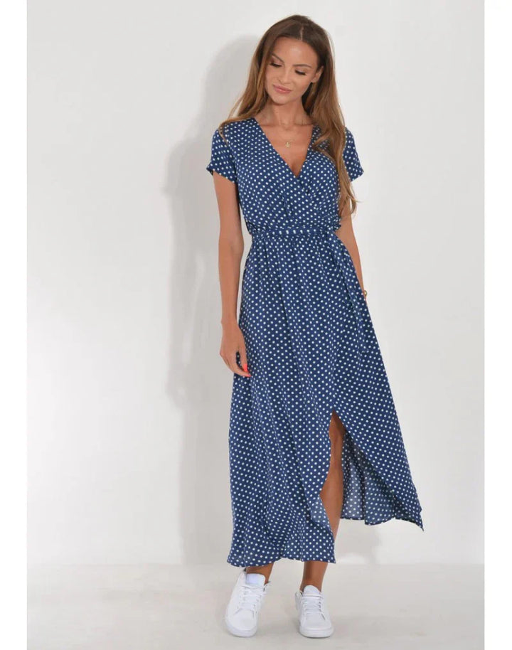 Giada™ | Elegante jurk met V-hals en aansluitende pasvorm