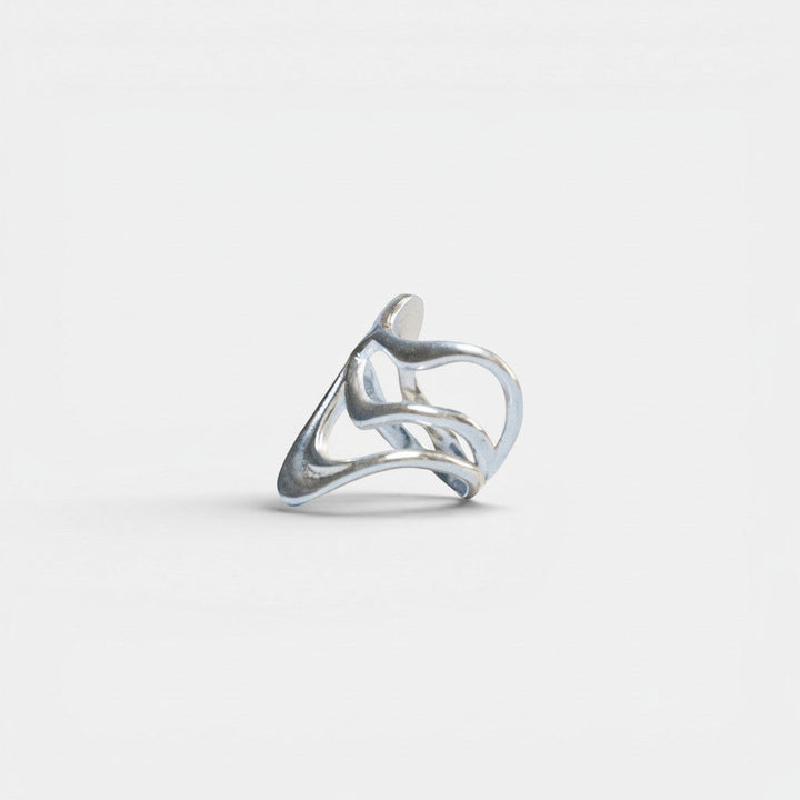 Asymmetrische zilveren ring van 925 sterling zilver – handgemaakt & massief